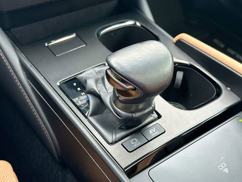 Used 2024 Lexus ES 300h w/ Technology Package FWD image 22
