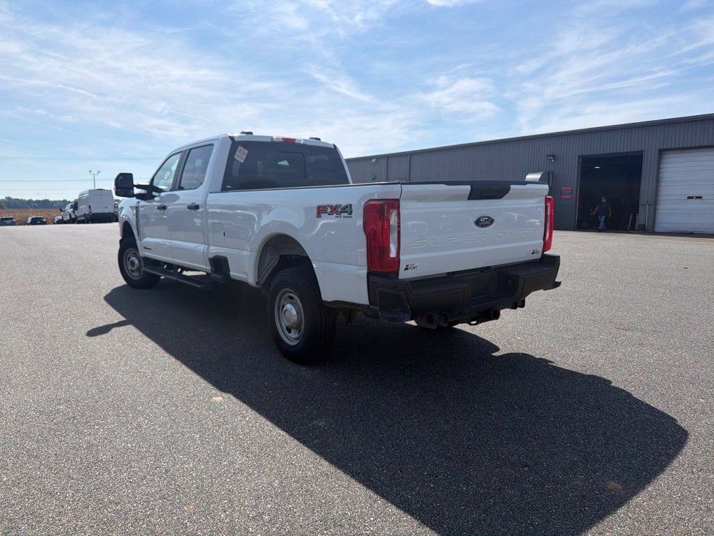 Used 2025 Ford F250 XL w/ FX4 Off-Road Package AWD/4WD image 7