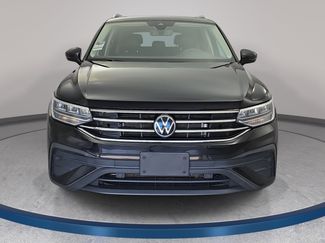 Used 2022 Volkswagen Tiguan SE w/ Panoramic Sunroof Package AWD/4WD video 2