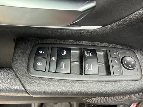 Used 2019 RAM 1500 Big Horn AWD/4WD image 8