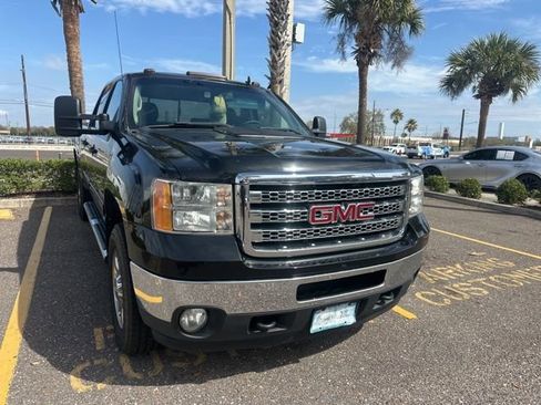Used 2014 GMC Sierra 3500 SLE w/ SLE Preferred Package image 2
