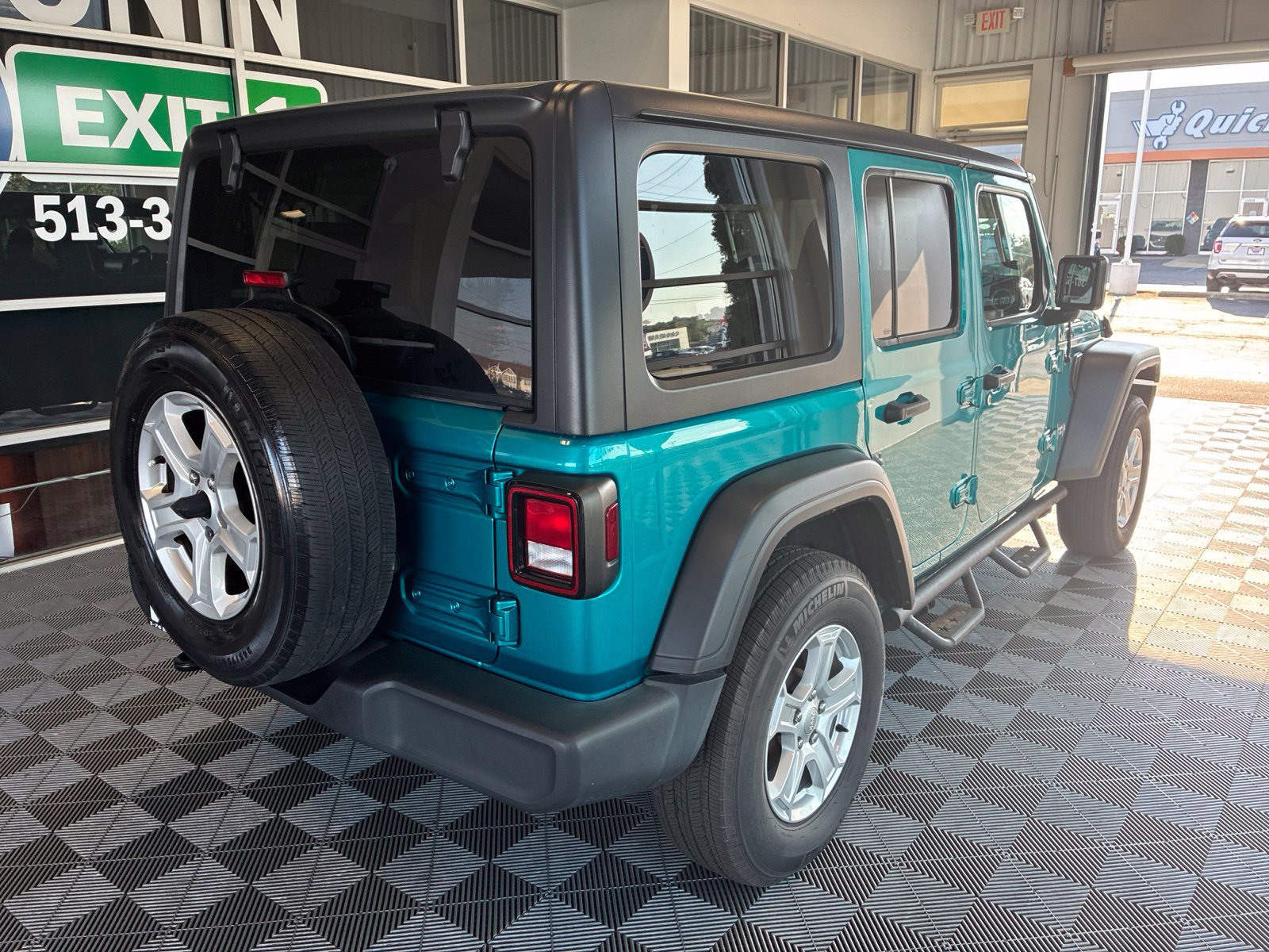 Used 2020 Jeep Wrangler Unlimited Sport S AWD/4WD image 6