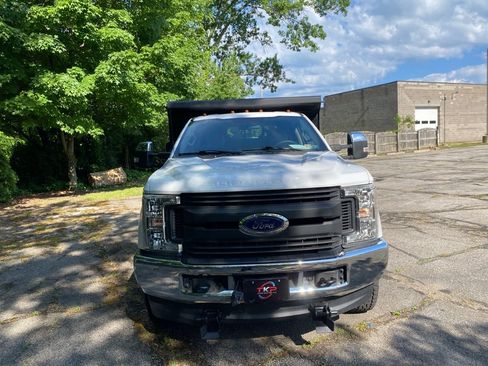 Used 2017 Ford F350 XL w/ Power Equipment Group AWD/4WD image 8