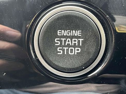 New 2026 Kia Seltos S image 33