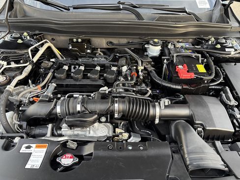 Used 2022 Honda Accord LX image 34