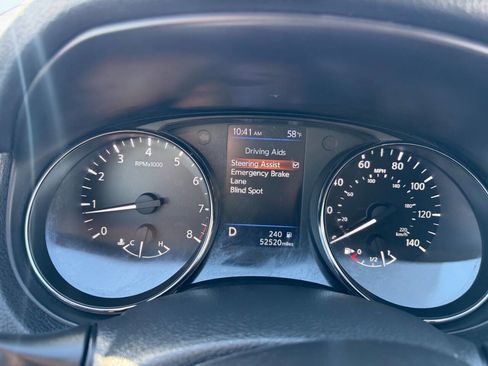 Used 2020 Nissan Rogue SL AWD/4WD image 8
