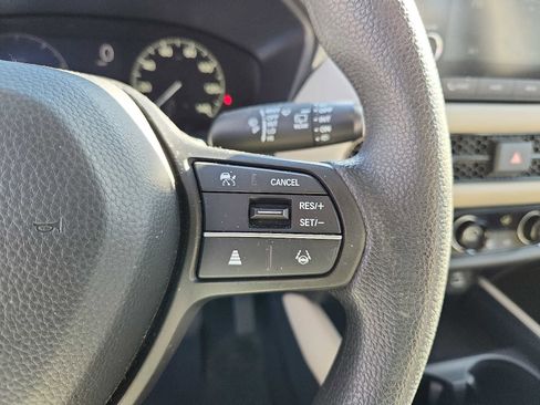 Certified 2023 Honda HR-V LX image 21