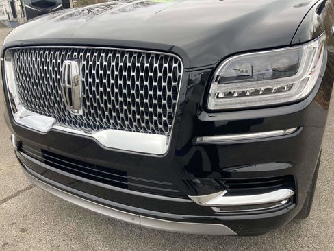 Used 2021 Lincoln Navigator Reserve w/ Luxury Package image 10