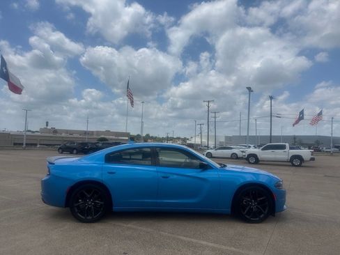 Used 2023 Dodge Charger SXT w/ Blacktop Package RWD image 22