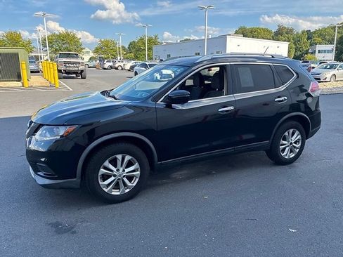 Used 2016 Nissan Rogue SV w/ SV Premium Package AWD/4WD image 16