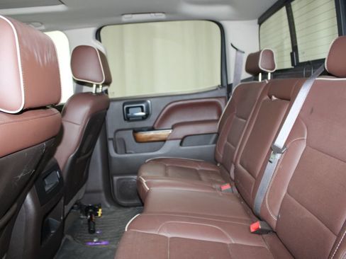 Used 2015 Chevrolet Silverado 1500 High Country AWD/4WD image 18