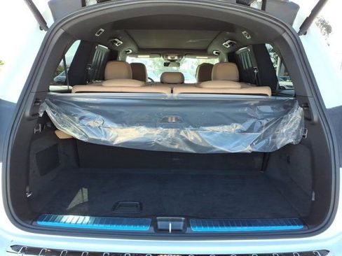 New 2026 Mercedes-Benz GLS 450 4MATIC image 23