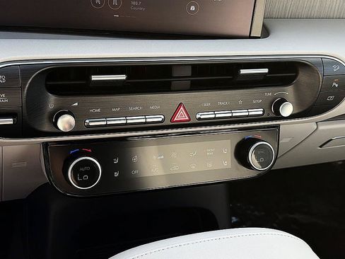 Certified 2026 Hyundai Palisade Calligraphy AWD/4WD image 15