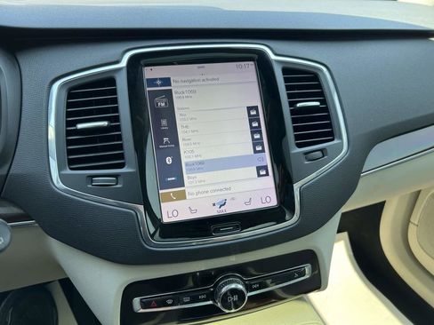 Used 2019 Volvo XC90 T5 Momentum w/ Protection Package Premier image 25