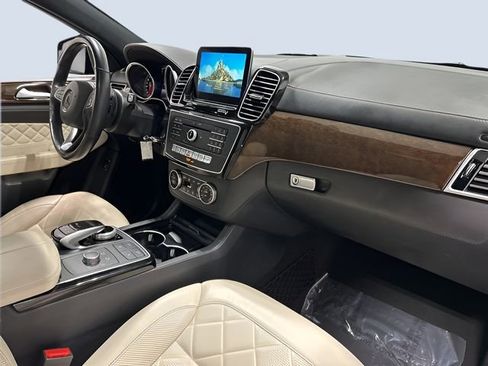 Used 2016 Mercedes-Benz GLE 450 4MATIC Coupe image 9