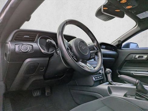 Used 2021 Ford Mustang Coupe image 10