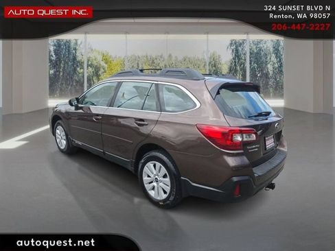 Used 2019 Subaru Outback 2.5i AWD/4WD image 7