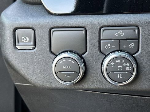 New 2026 GMC Sierra 1500 Elevation w/ LPO, Elevation Black Package image 16