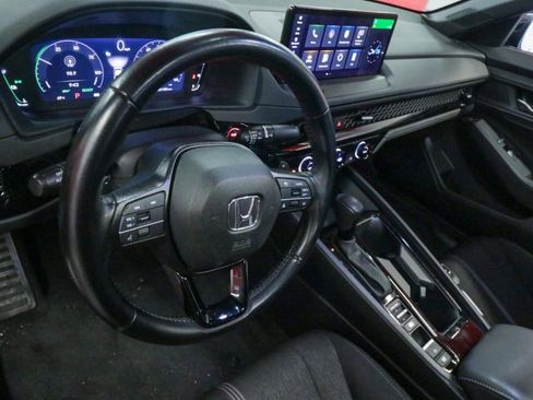 Used 2024 Honda Accord Sport image 12