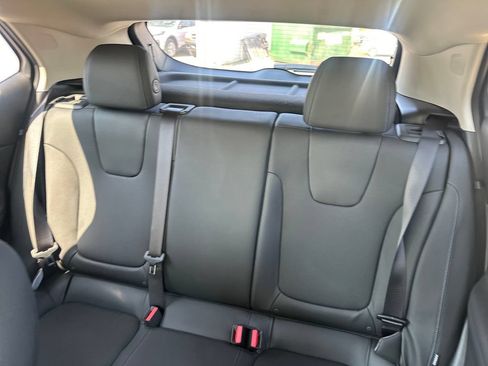 Used 2025 Buick Encore GX Sport Touring FWD image 19