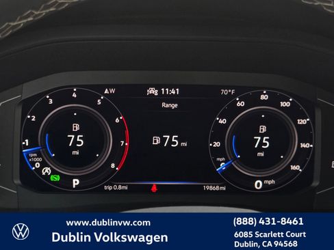 Certified 2023 Volkswagen Atlas Cross Sport SE w/ Panoramic Sunroof Package FWD image 23