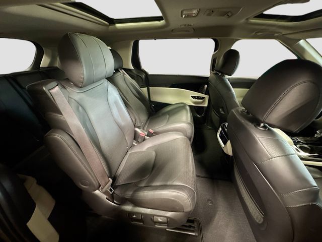 Used 2024 Kia Carnival SX Prestige FWD image 30
