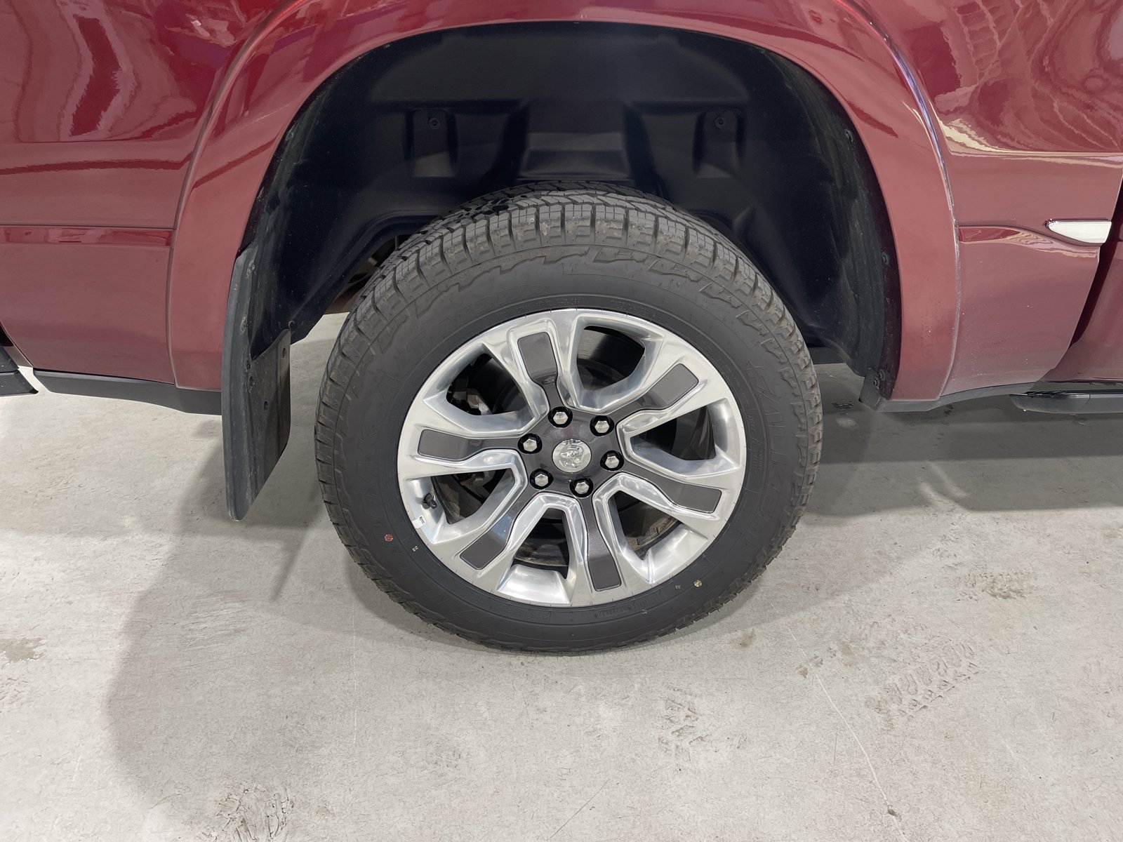 Used 2023 RAM 1500 Limited AWD/4WD image 10