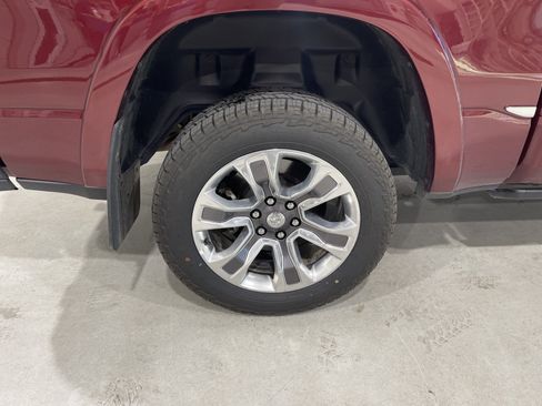 Used 2023 RAM 1500 Limited AWD/4WD image 10