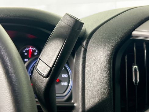 Used 2022 Chevrolet Silverado 1500 Custom image 24