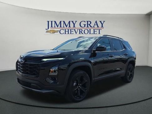 New 2026 Chevrolet Equinox LT w/ Convenience Package II image 1