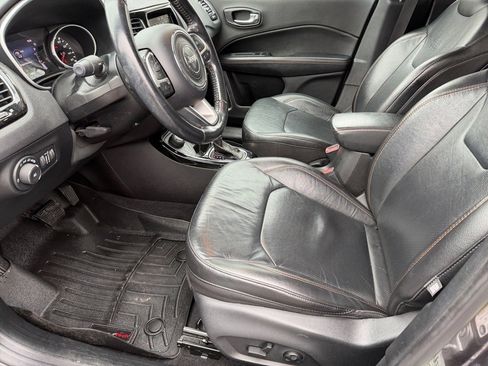 Used 2021 Jeep Compass Limited image 9