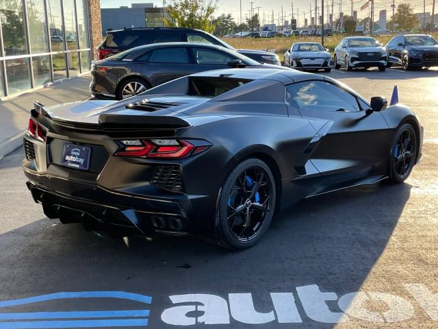 Used 2023 Chevrolet Corvette Stingray Premium Conv w/ Z51 Performance Package RWD image 11