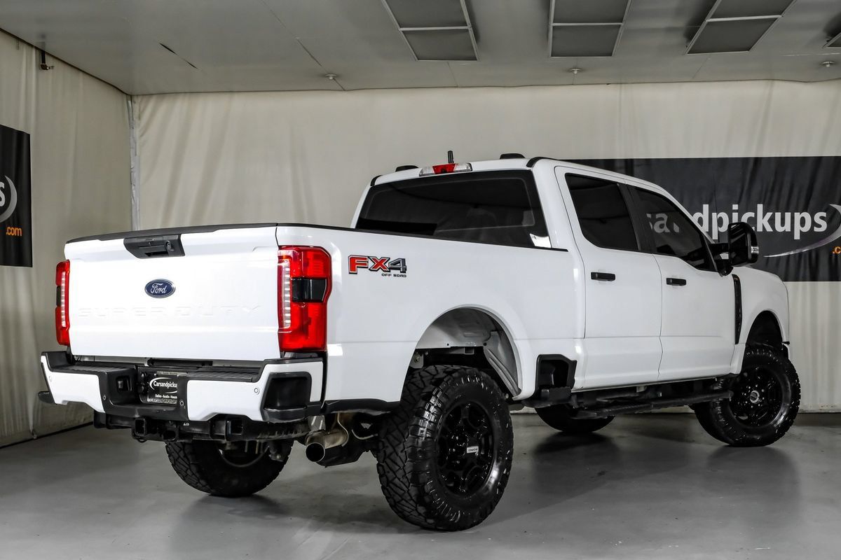 Used 2023 Ford F250 XL w/ STX Appearance Package AWD/4WD image 8