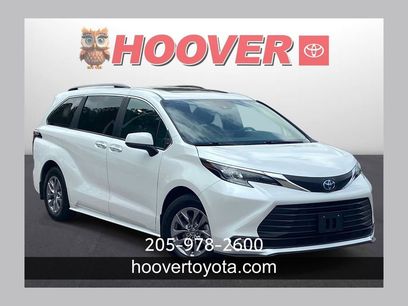 Used 2025 Toyota Sienna XLE w/ XLE Plus Package