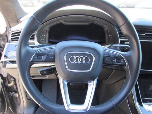 Used 2019 Audi Q8 Prestige AWD/4WD image 18