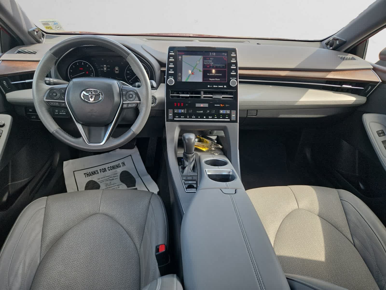 Used 2022 Toyota Avalon Limited FWD image 10