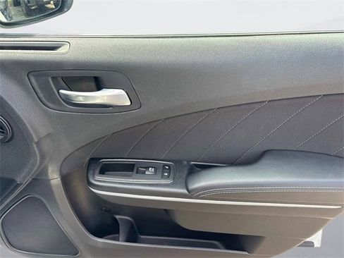 Used 2022 Dodge Charger SXT image 21