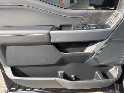 Used 2025 Ford F150 XLT w/ Equipment Group 302A MID image 18