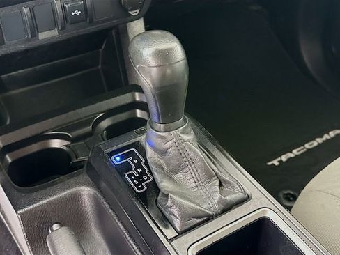 Used 2021 Toyota Tacoma SR image 17