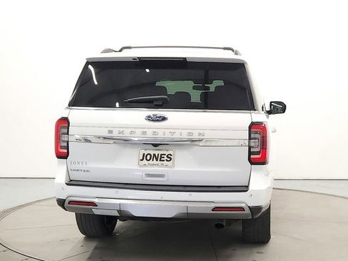 Used 2024 Ford Expedition Limited image 6