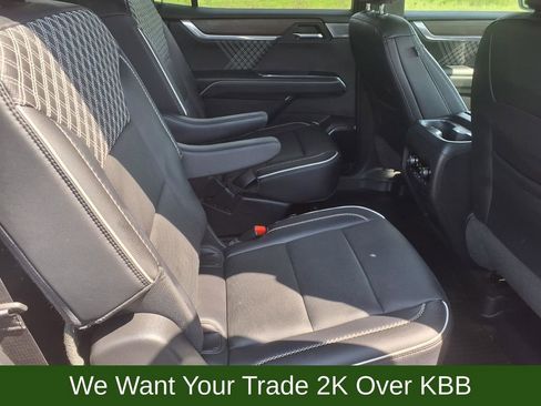 Used 2024 GMC Acadia Denali w/ Super Cruise Package AWD/4WD image 11