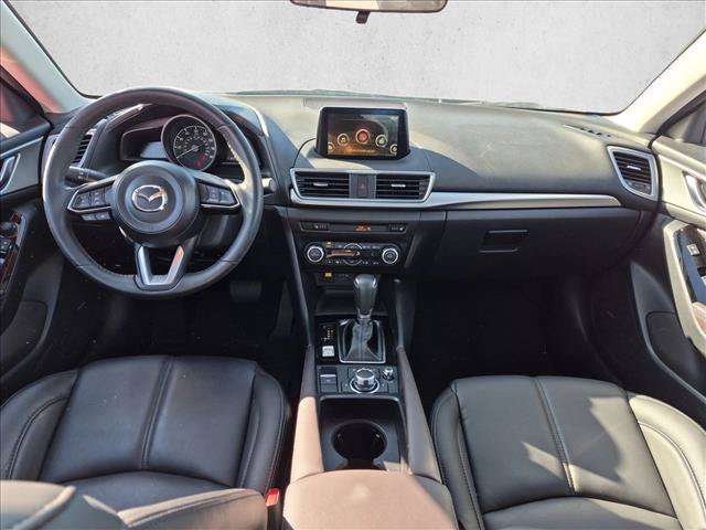Used 2018 MAZDA MAZDA3 Touring FWD image 15