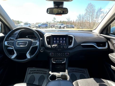 Used 2024 GMC Terrain SLT AWD/4WD image 20