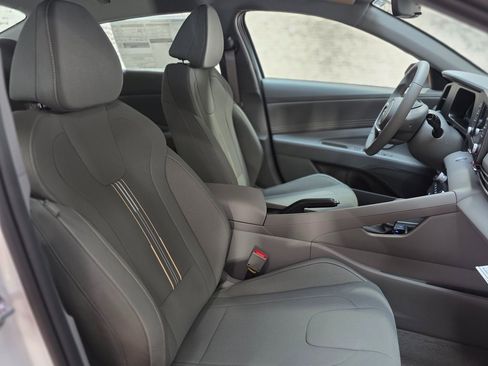 New 2026 Hyundai Elantra SEL Sport image 12