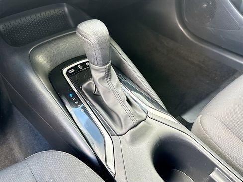 Used 2024 Toyota Corolla LE image 18