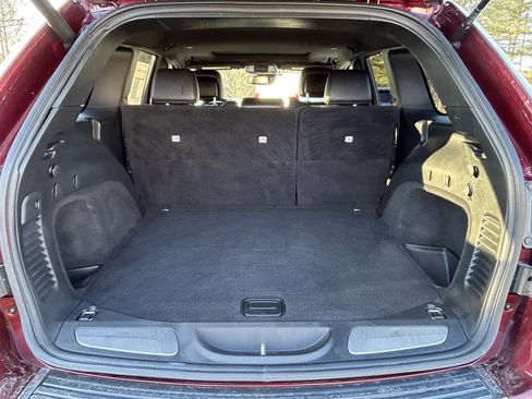 Used 2019 Jeep Grand Cherokee Limited image 11