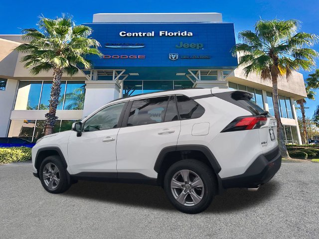 Used 2025 Toyota RAV4 XLE w/ Convenience Package FWD image 7