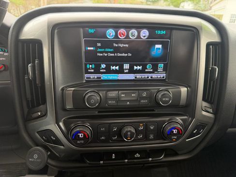 Used 2017 Chevrolet Silverado 1500 LT w/ LPO, Black Pack AWD/4WD image 24
