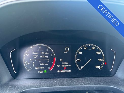 Used 2025 Honda Pilot TrailSport image 17