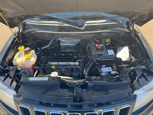 Used 2013 Jeep Compass 4WD image 23